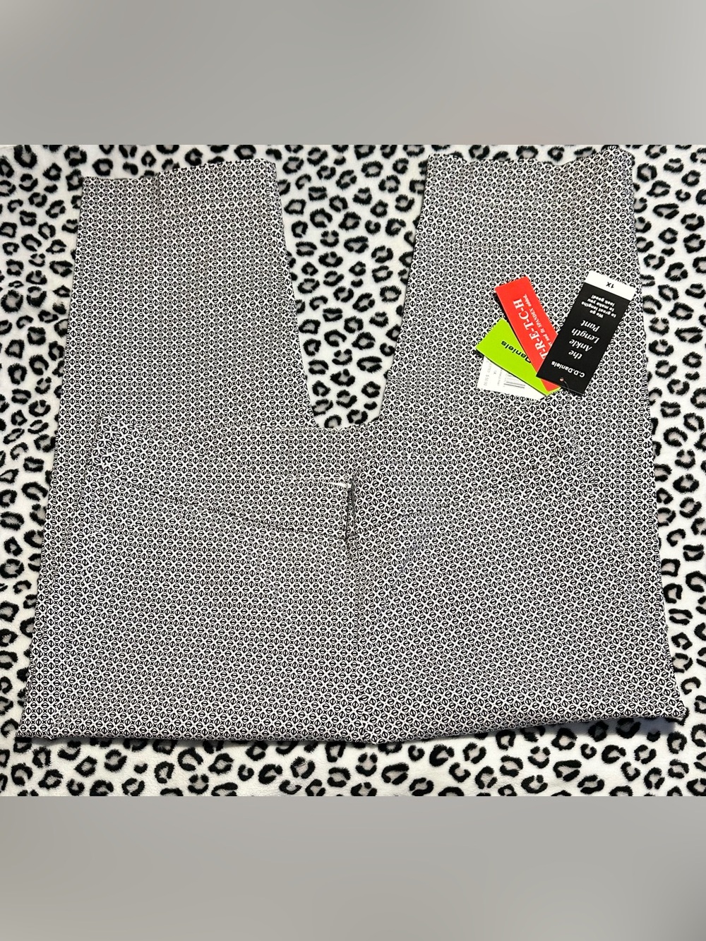 C.D. Daniels Spandex Comfort Stretch Pull On  Black White Cropped Ankle Pants 1X